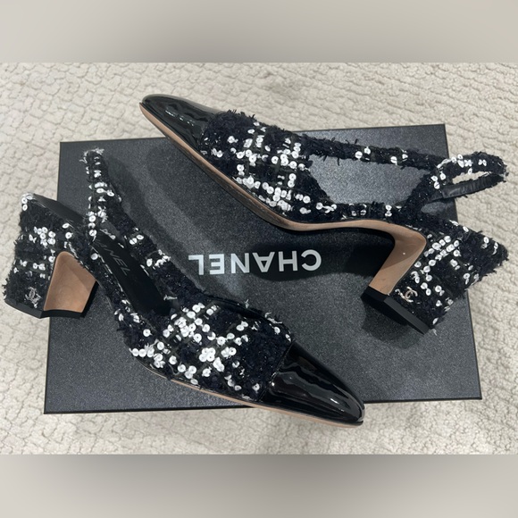 Chanel glittered tweed & sequin slingbacks - Picture 1 of 7